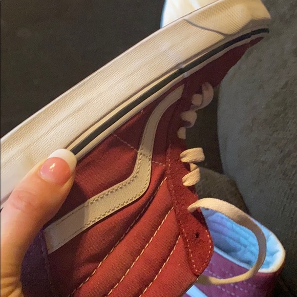 Shoes - Picture 6 of 8